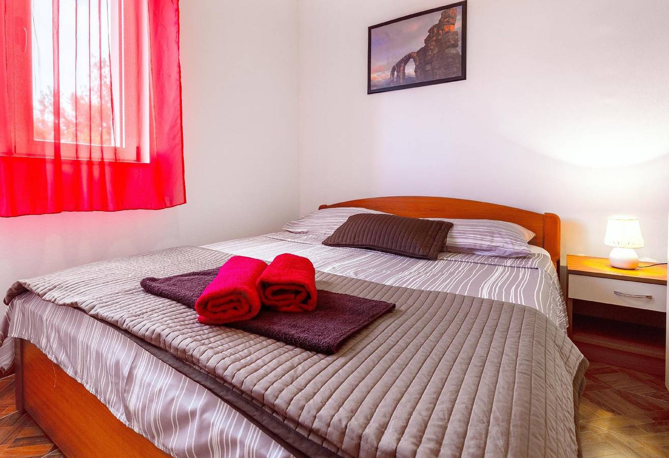Appartamento intero, Lovely apartment Marina in Srima with pool in Srima, Šibenik-Knin