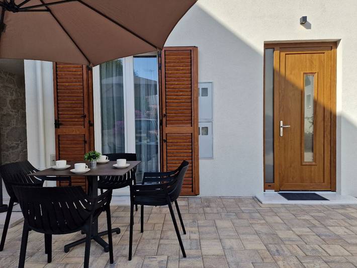 Ferienhaus für 4 Personen in Primosten