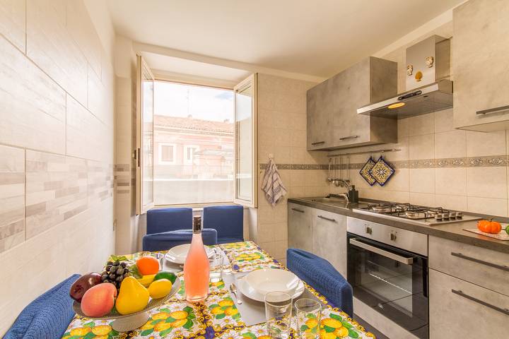 Gîte pour 7 personnes, avec balcon, animaux acceptés à Catane - 3