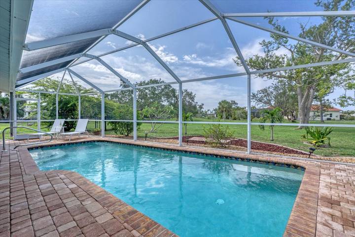 Rent this Luxury 5 Star Villa on Punta Gorda, Charlotte County Villa 5866 in Punta Gorda, Charlotte County