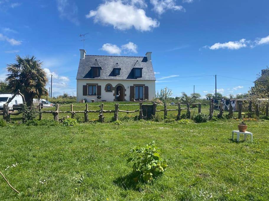Appartement entier, Three-Bedroom Apartment in Kerbors, Côte de Granit Rose
