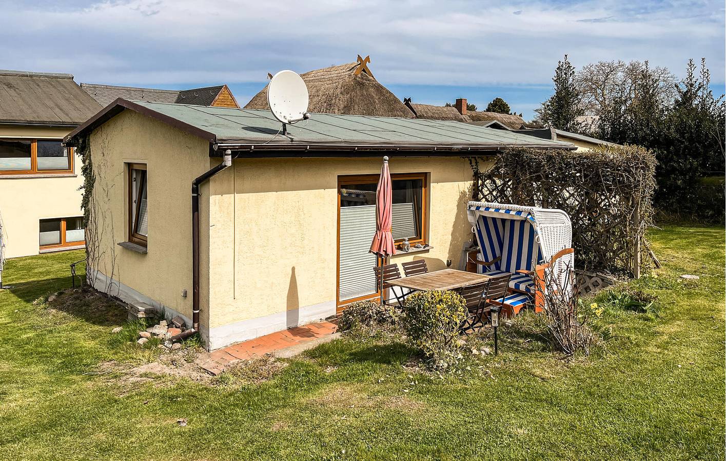 Modern Apartment near Coastline & City Center, Parking & Wifi in Mariendorf (Rügen), Mönchgut