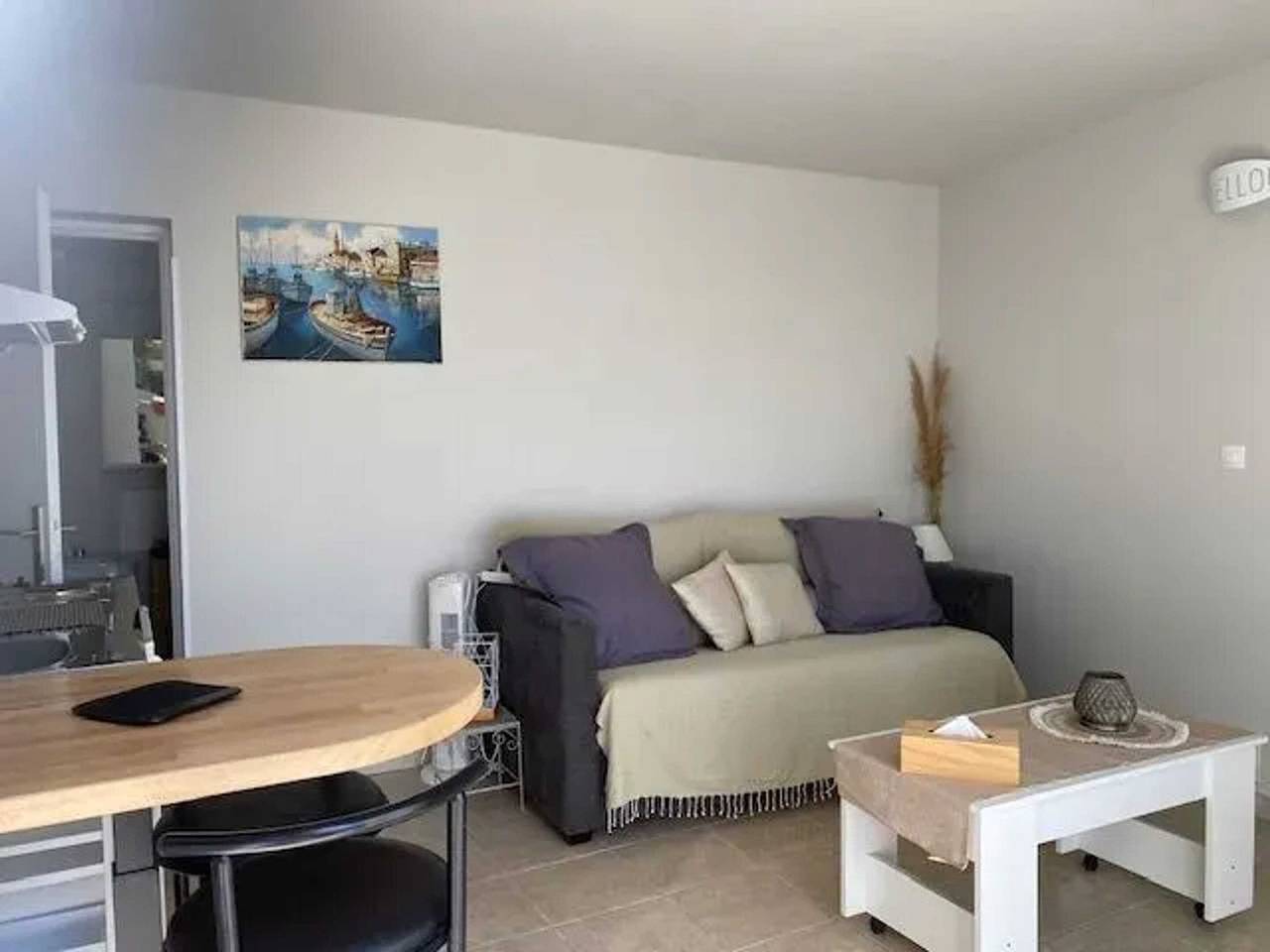 Studio entier, Studio cosy avec jardin à Aigues-Mortes, 25 m² in Aigues-Mortes, Côte d'Améthyste