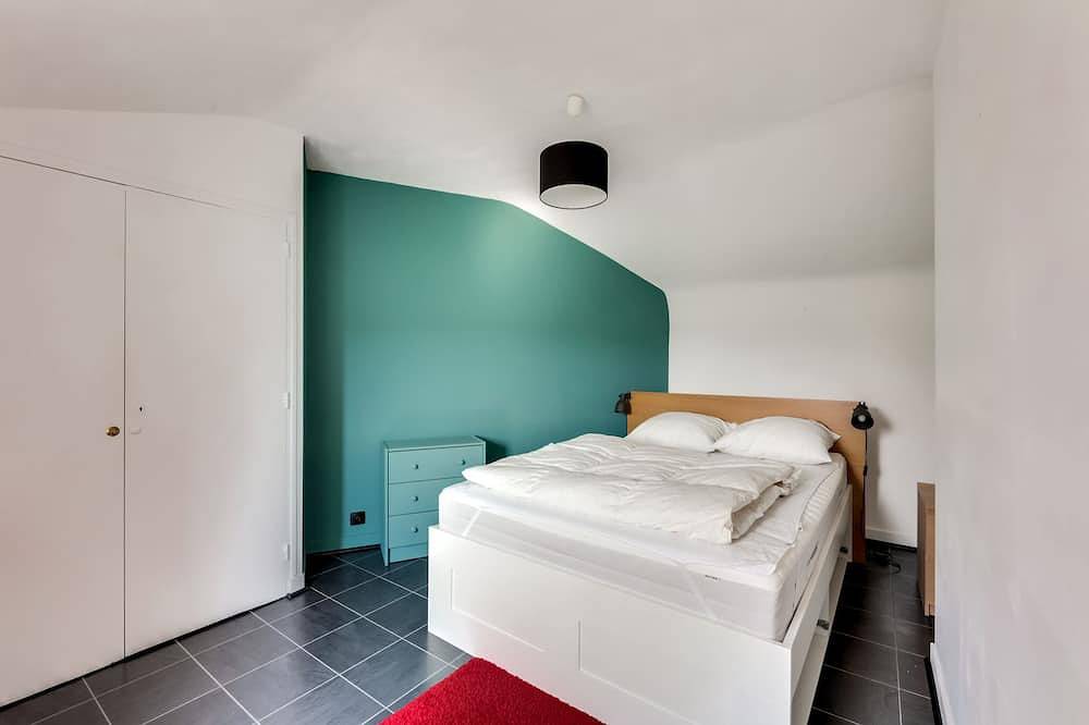 Entire apartment, The Heart of Amboise, three-room apartment, two bedrooms in the city center in Amboise, Tours region