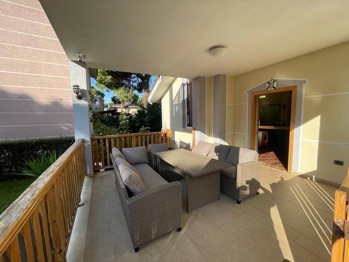 Villa für 4 Personen in Tiranë, Albanien
