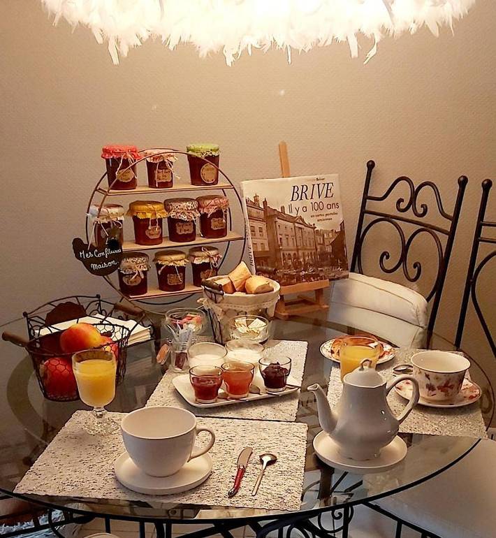 Gîte pour 2 personnes, avec balcon et jardin à Brive-la-Gaillarde - 2