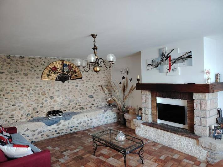 Gîte pour 4 personnes, avec terrasse et vue à Les Mées - 4