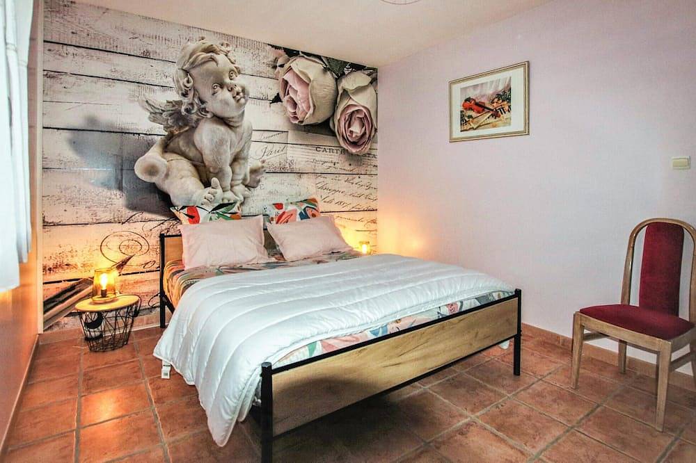 Stunning home in Montélimar in Montélimar, Nyons region