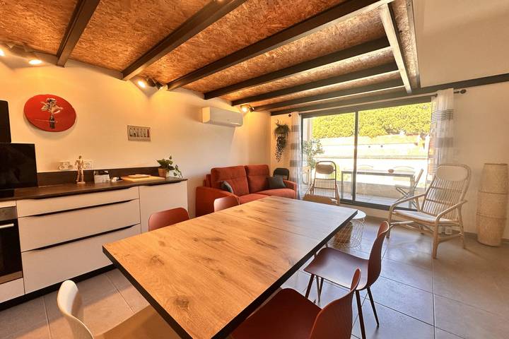 Appartement entier, Appartement "Le Refuge du Bord de Mer" au Grau du Roi, 100m de la plage in Le Grau-du-Roi, Côte d'Améthyste
