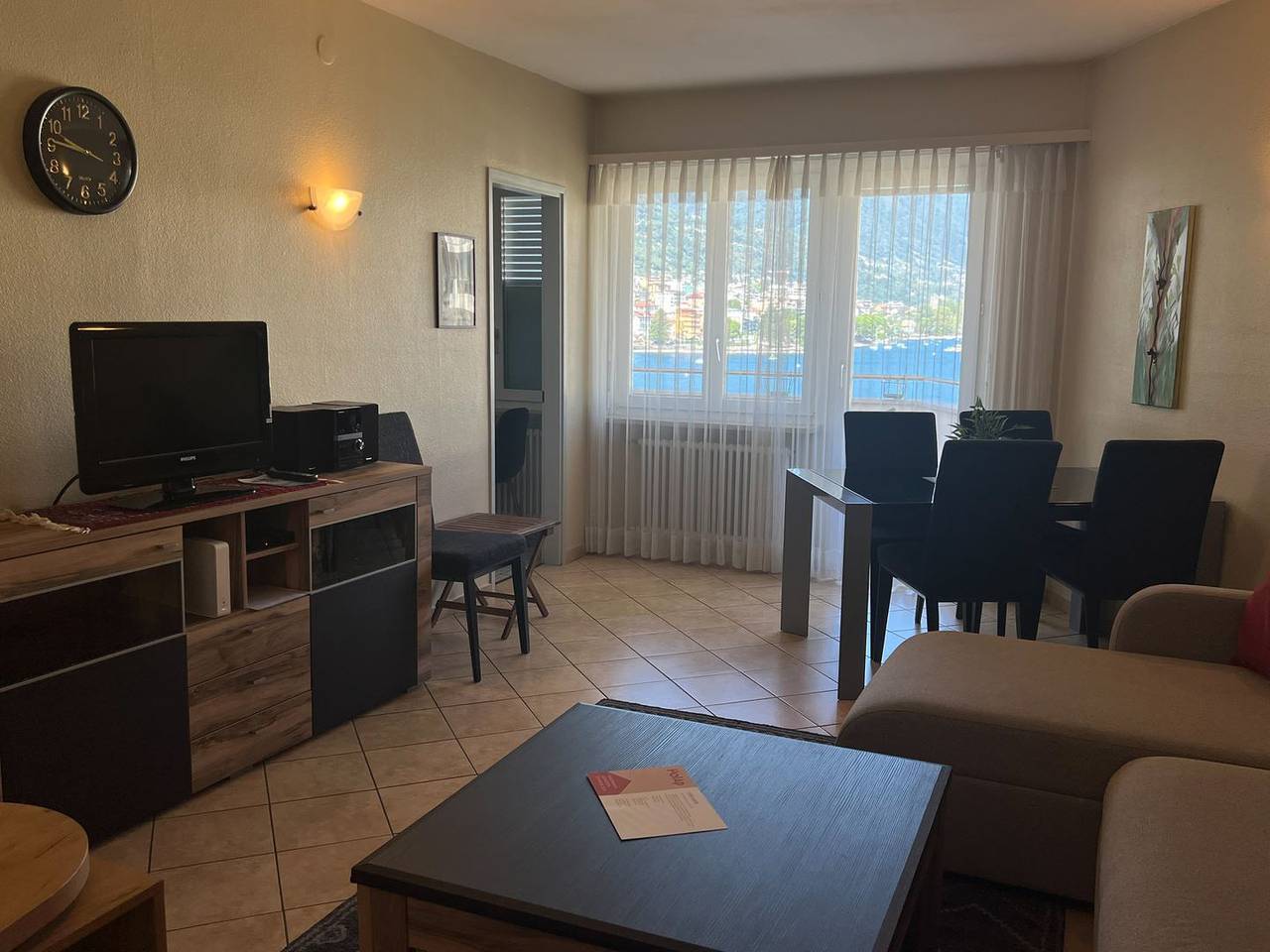 Appartamento intero, Appartamento vacanze per 4 persone con balcone in Locarno, Alpi Ticinesi e del Verbano