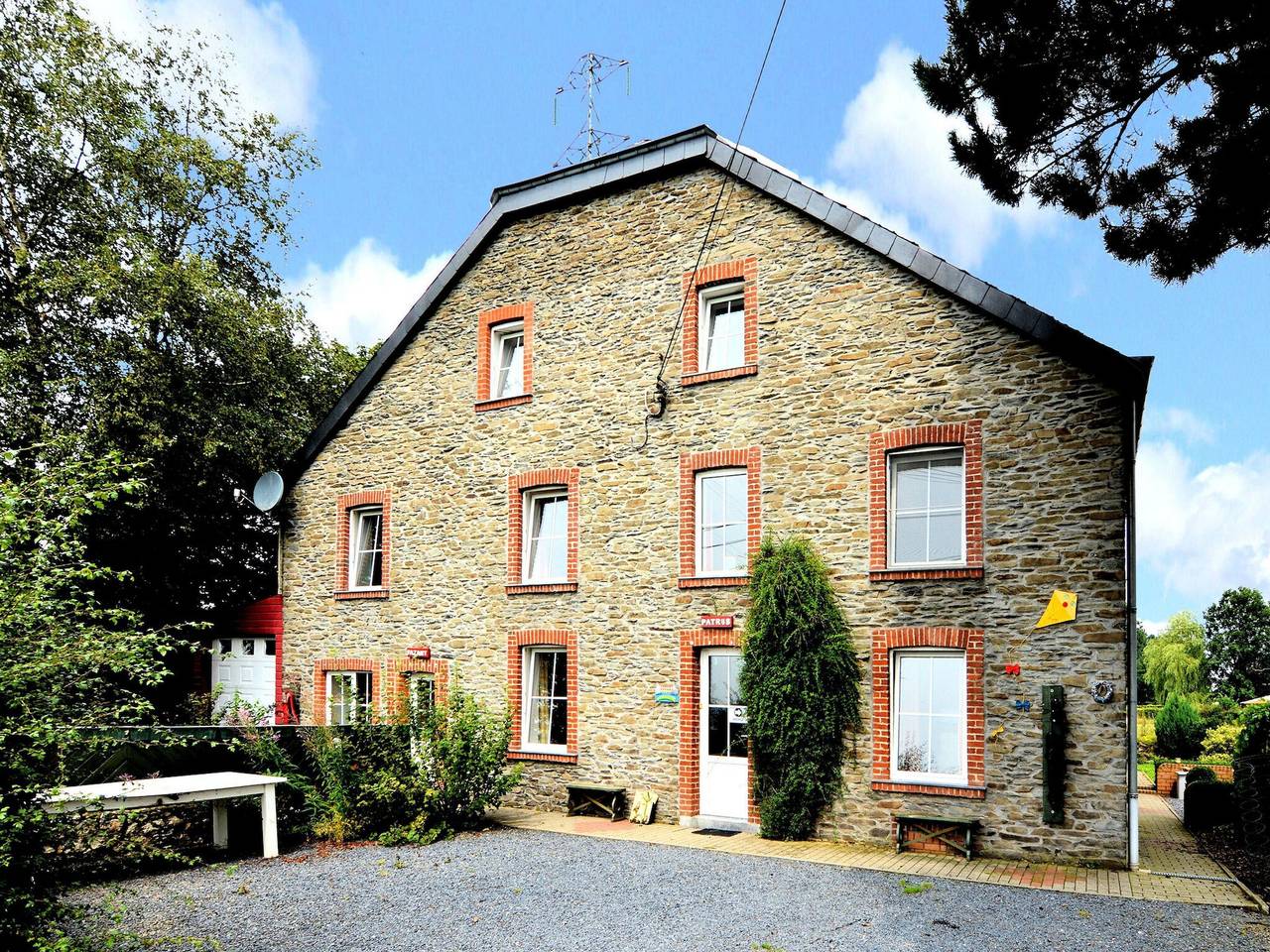 Villa pour 14 personnes avec jardin in Ortho, La Roche-en-Ardenne