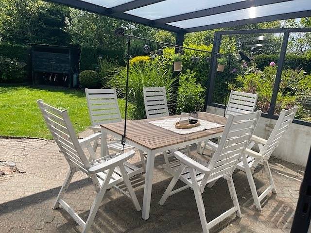 70 qm grosser  gepflegter, ruhiger  Bungalow, Strandnah mit großen,  uneinsehbaren  Garten,  Terrassenüberdachung in Sint Maartensvlotbrug, Noord-Holland - Nordseeküste