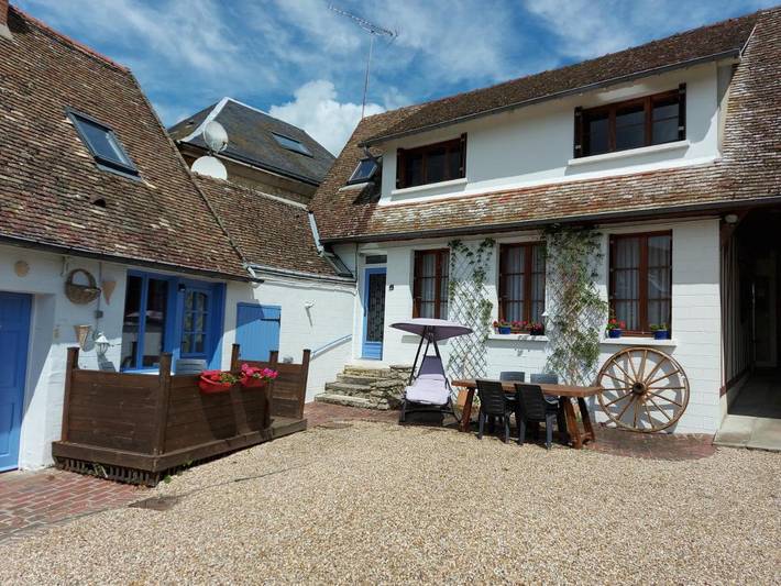 Gîte pour 3 personnes, avec jardin, adapté aux familles à Trie-Château