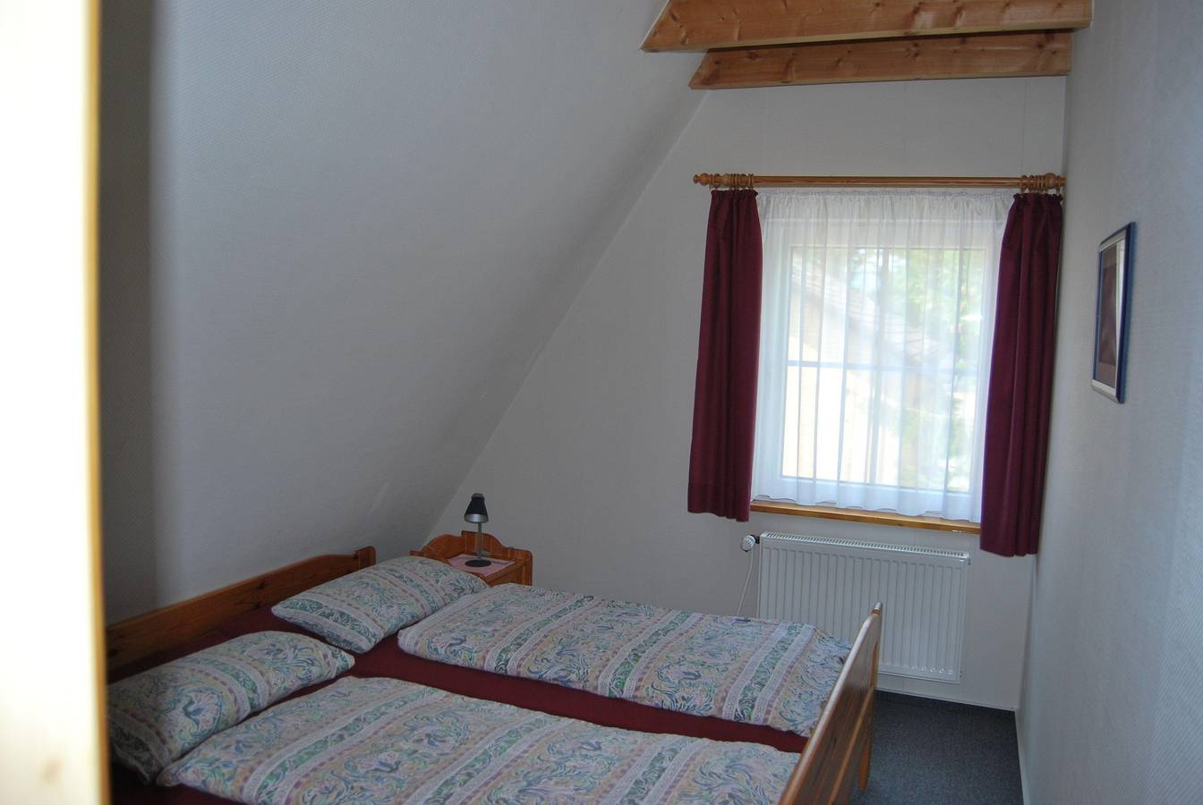 Ganze Ferienwohnung, Ferienwohnung Stricker  Typ  A, Balkon 1/3 in Walkenried, Harzvorland