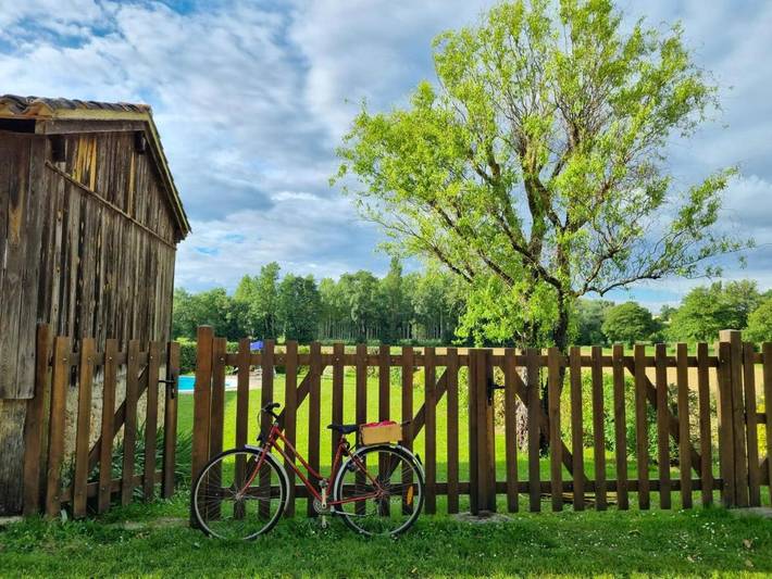 Location de vacances pour 2 personnes, avec piscine et jardin à Fourcès - 4