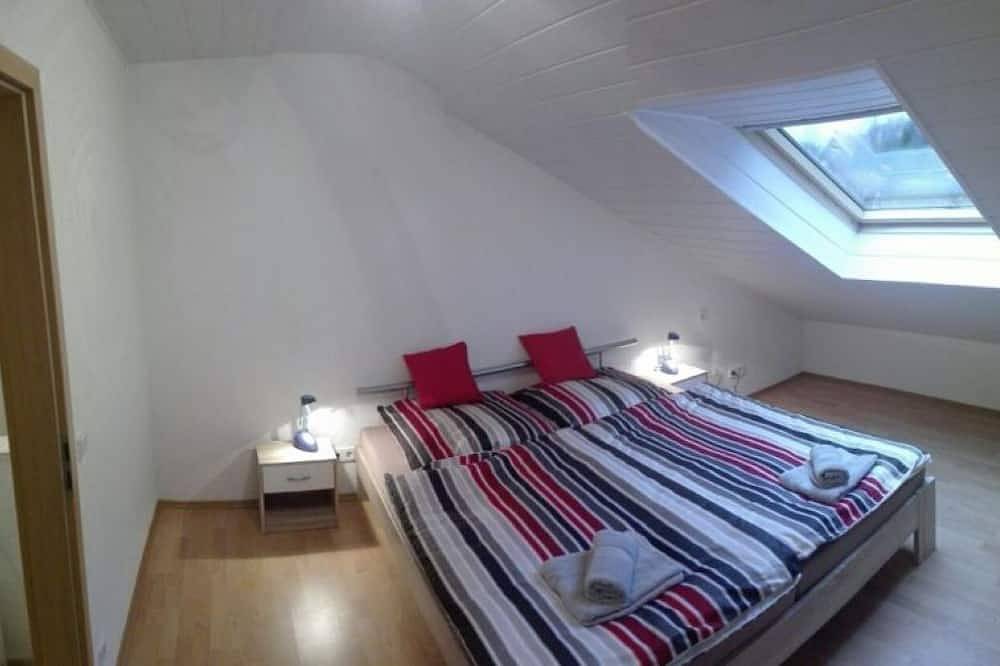 Ferienhaus Niki direkt am Waldrand in Ruhiger Lage in Ludwigswinkel, Landkreis Südwestpfalz