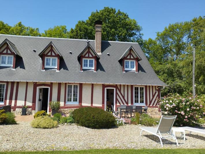 Location de vacances pour 6 personnes, avec jardin et vue, animaux acceptés à Foulbec