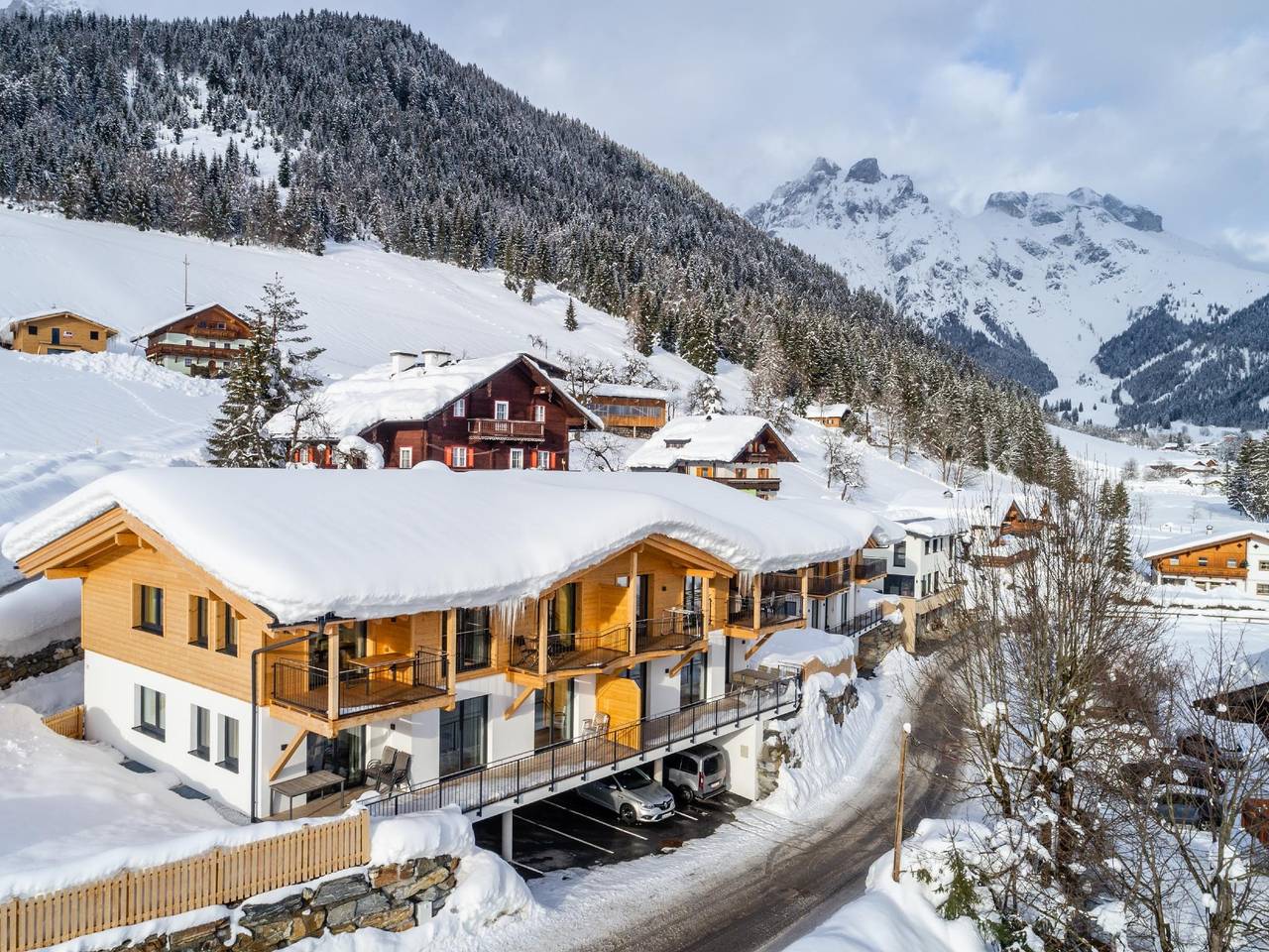 Apartamento entero, Penthouse in idyllic village near ski lift in Werfenweng, Tennengau