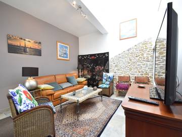 Location de vacances pour 8 personnes, avec jardin à Saint-Rémy-des-Landes