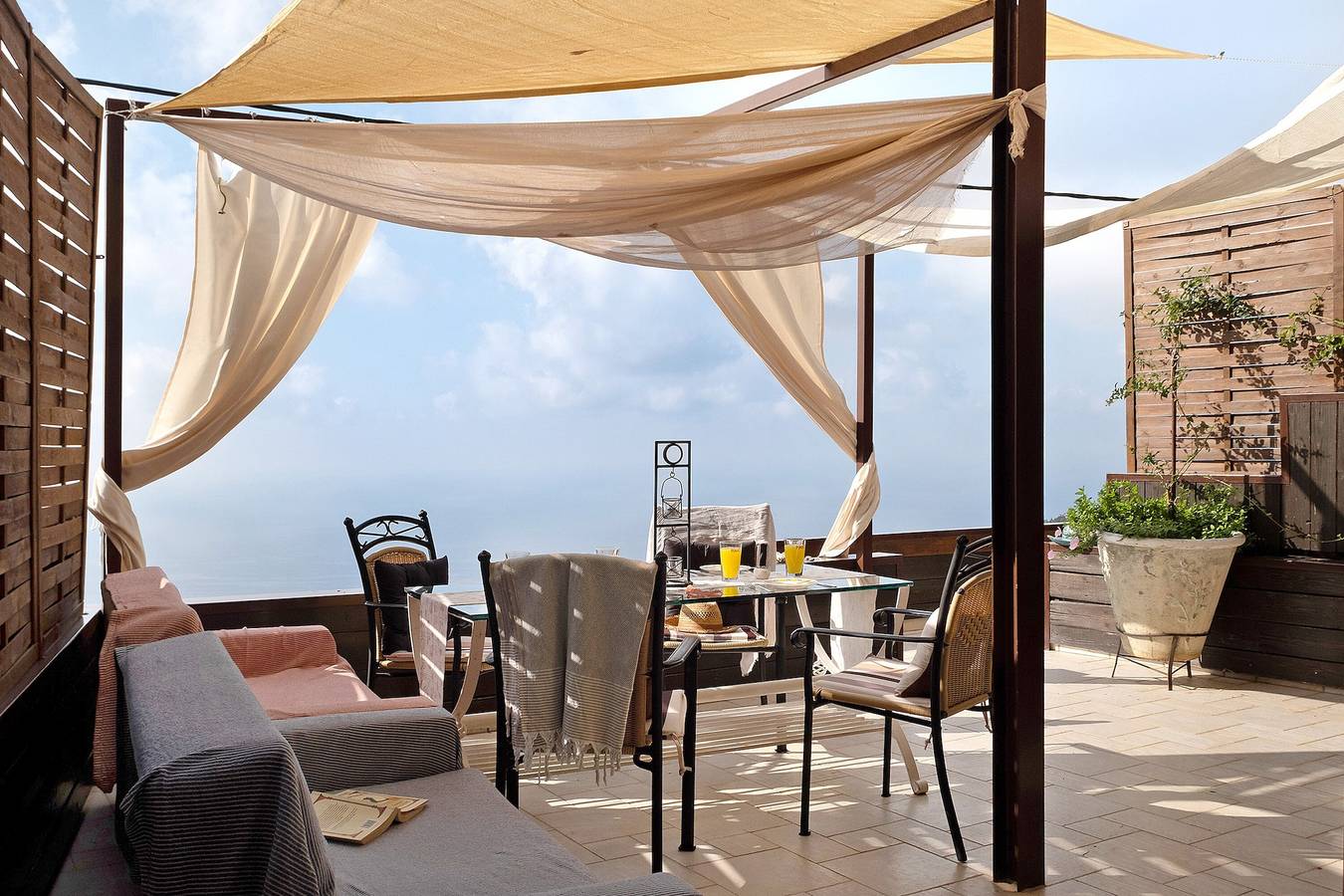 Entire apartment, Apartment 'Villa Amarillo Tajo Villas' with Sea View, Wi-Fi and Air Conditioning in Greece