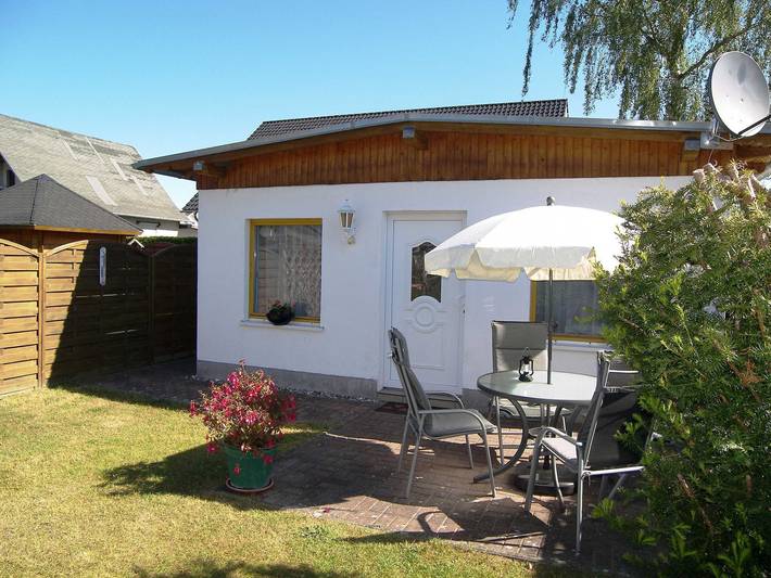 Bungalow für 4 Personen, mit Terrasse und Garten auf Usedom - 2