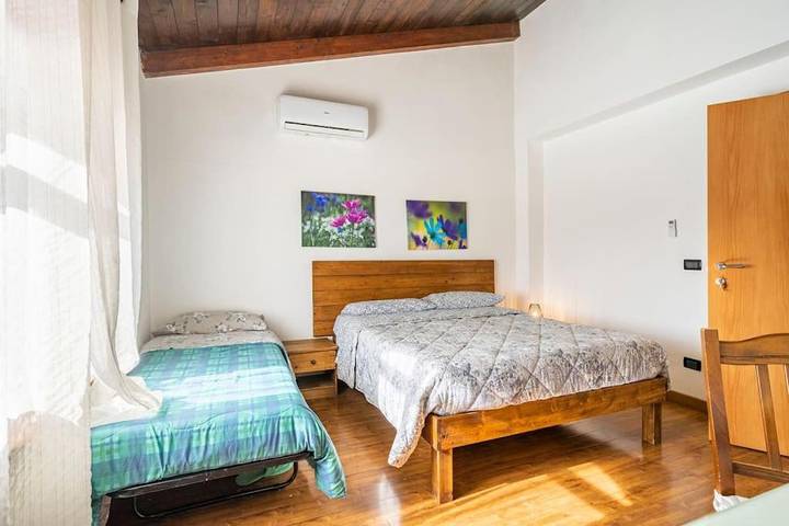 Chambre d’hôte pour 3 personnes, avec piscine et jardin à Lamezia Terme - 2