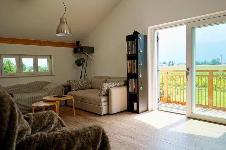 Ferienhaus für 6 Personen, mit Ausblick und Garten in Ainring