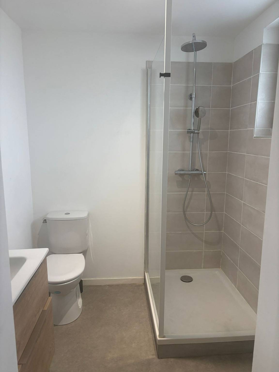 Entire apartment, Logis Le Pagnon in Brive-la-Gaillarde, Brive-la-Gaillarde region