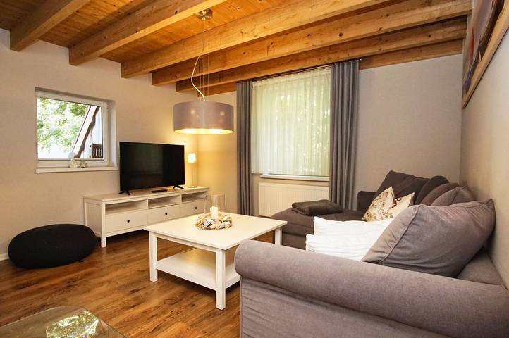 Ferienwohnung für 3 Personen, mit Garten und Sauna sowie Pool und Ausblick, mit Haustier in Bergen auf Rügen - 3