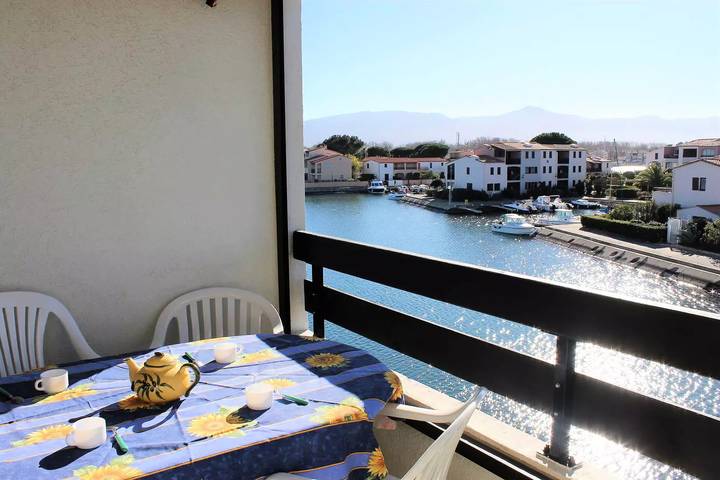 Gîte pour 4 personnes, avec piscine, animaux acceptés dans Plage du pont tournant