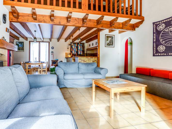Location de vacances pour 6 personnes, avec terrasse et jardin dans Golf de la Méjanne - 4