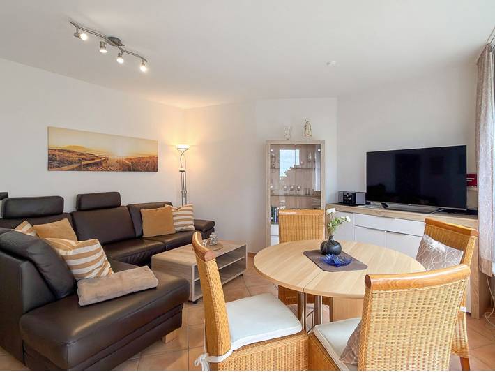 Ganze Wohnung, Ferienwohnung Nr. 22 in Duhnen mit Balkon, Meerblick, WLAN, Parkplatz & Wellness in Duhnen, Cuxhaven