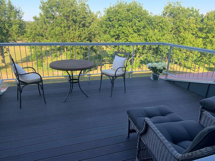 Ferienwohnung für 3 Personen, mit Balkon und Seeblick sowie Garten in Hohen Wieschendorf - 4