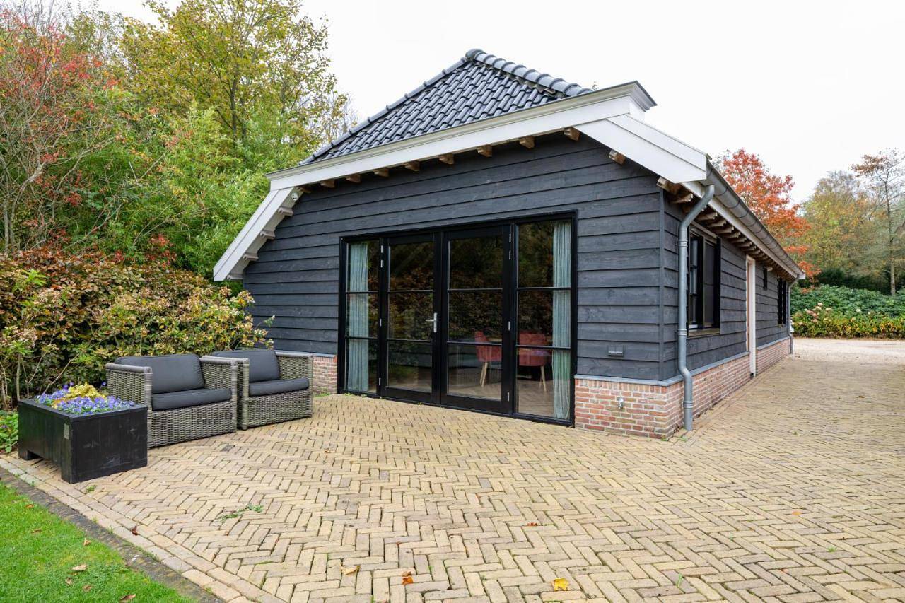 Geheel appartement, One-Bedroom Apartment with Garden View in Heiloo, Noord-Holland - Kust van de Noordzee