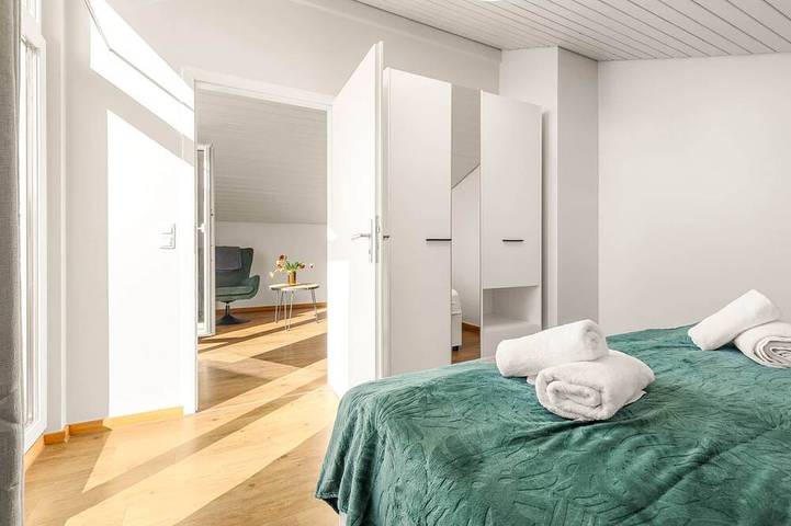 Gesamtes Dg mit 2 Balkonen in Bad Aibling, Landkreis Rosenheim