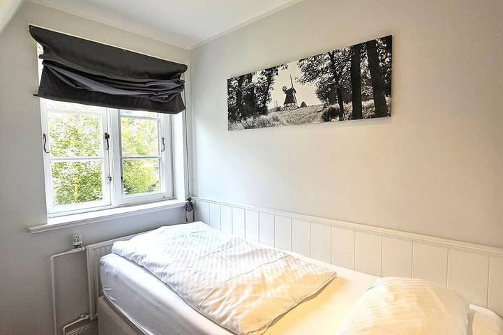 Ganze Wohnung, 4-Sterne Ferienhaus Pastoratshof - Haus 6 mit Sauna & Kamin auf Föhr in Nordfriesische Inseln (Schleswig-Holstein) (Schleswig-Holstein), Wrixum