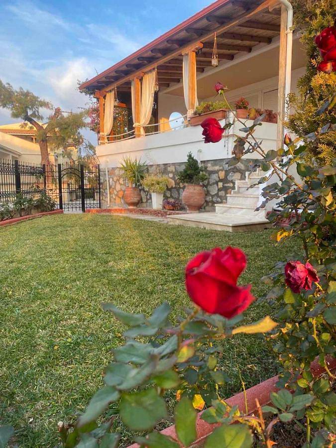 Villa für 4 Personen, mit Garten und Ausblick, mit Haustier in Chalkidiki