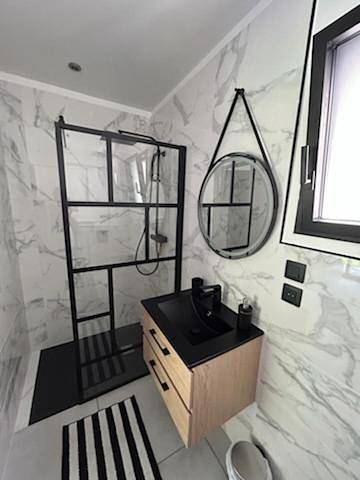 Gîte pour 2 personnes, avec piscine et terrasse à Lantheuil - 3