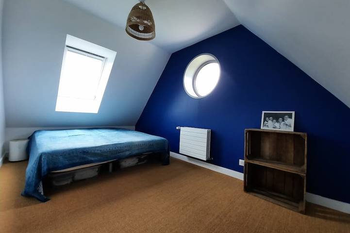 Beautiful new house near the sea, 3mn walking to the beach, very quiet in Combrit, Region de Quimper