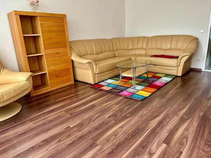 Ferienwohnung für 8 Personen, mit Balkon und Terrasse sowie Seeblick und Ausblick