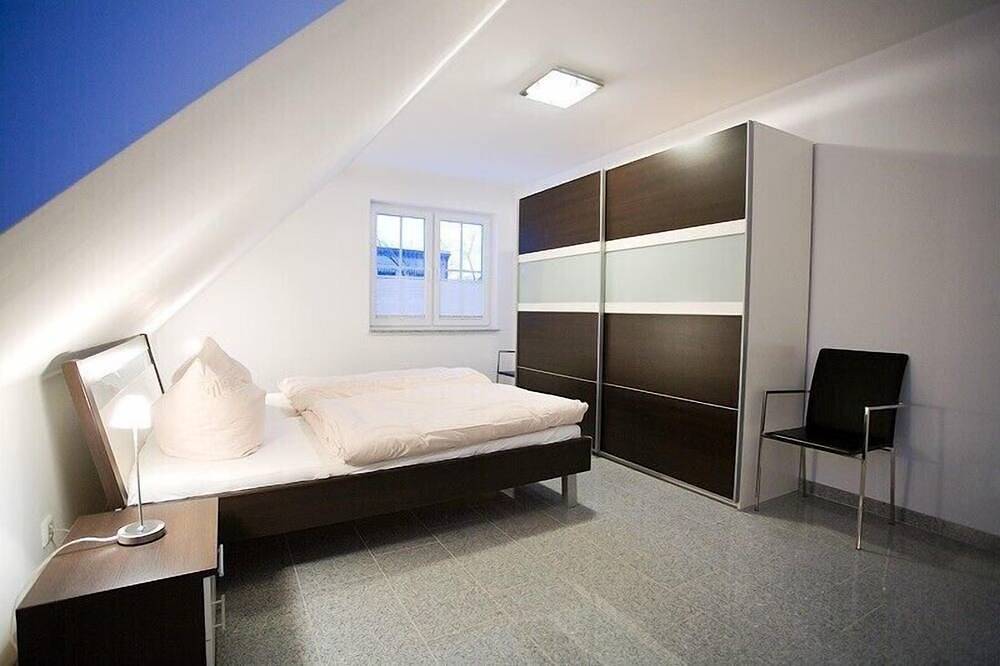 Toplage, strandnah, Sonnen-Terrasse, 5 Schlafzi, 3 Bäder, Sauna, Kamin,4 Stellpl in Prerow, Fischland - Darß - Zingst