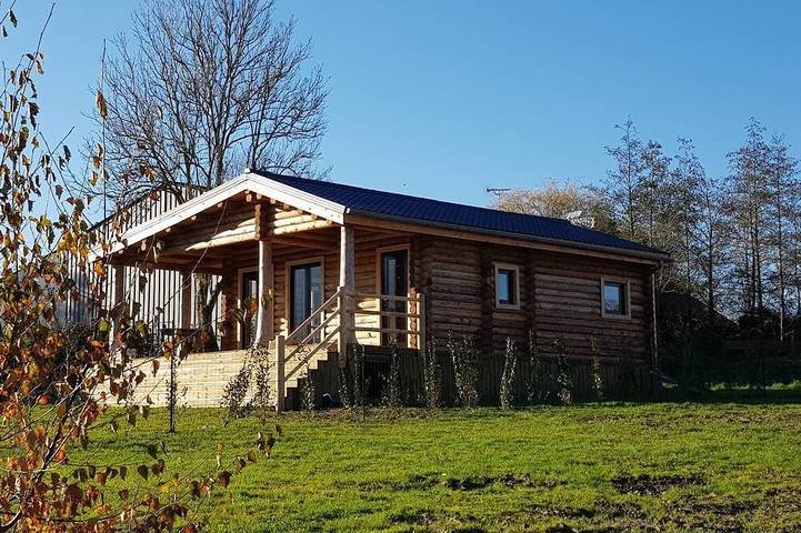 Gîte pour 5 personnes, avec Jacuzzi ainsi que Terrasse et Jardin à Saint-Martin-Choquel