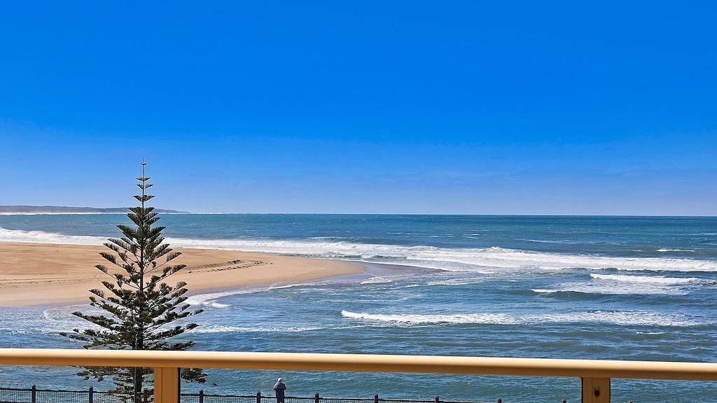 Ganze Wohnung, Avilla Court 2 mit herrlichem Strandblick in The Entrance, New South Wales