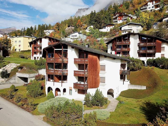 Ferienwohnung für 4 Personen, mit Balkon in Flims