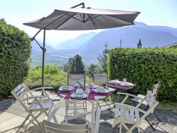 Gîte pour 6 personnes, avec jardin à Randogne