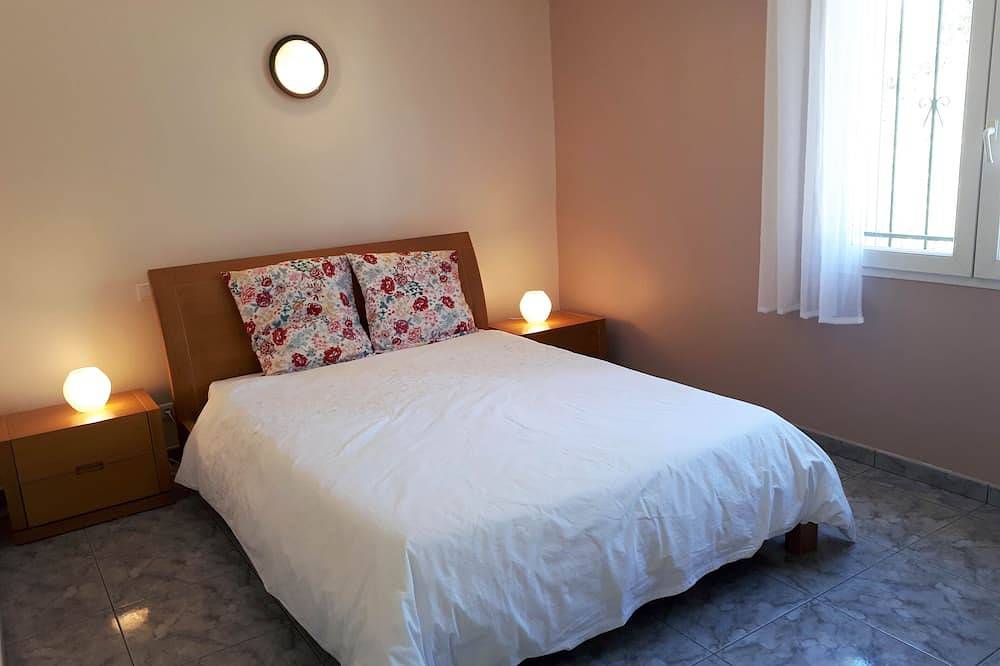 Bienvenue à la Villa Les Roques***, au coeur du Minervois (climatisée, cloturée) in Cesseras, Région de Béziers