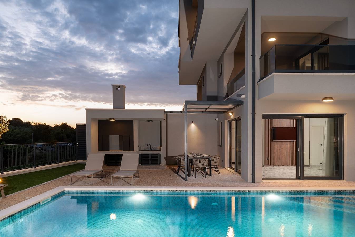 Luxury Villa David 1 heated pool 38m2 bbq Seaview in Grljevac (Podstrana), Podstrana