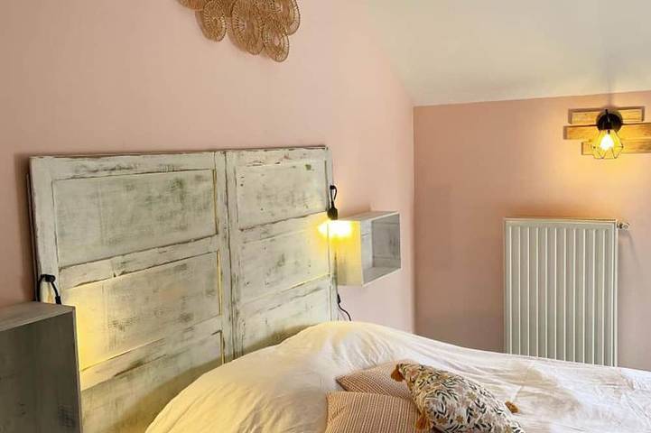 Gîte pour 6 personnes, avec jardin à Saint-Claude-de-Diray - 4