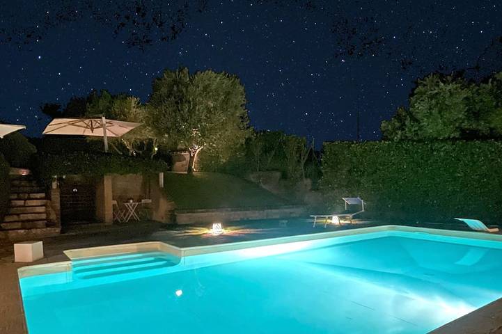 Villa per 9 persone, con piscina e giardino - 1