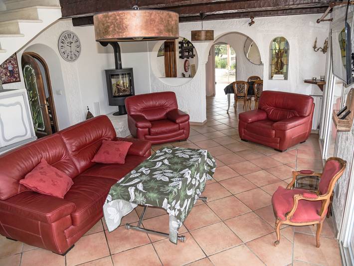 Location de vacances pour 7 personnes, avec terrasse et jardin à Saumane-de-Vaucluse - 3